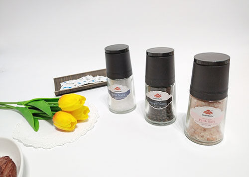 購入 パーソナライズ可能なプラスチック塩磨機 online manufacture