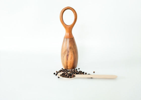 購入 高耐久性 の 陶器 の 中核 を 持つ 木製 の 塩 と ペッパー 磨き機 online manufacture